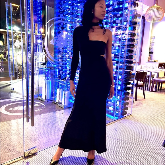 CLUB LONDON | ONE SHOULDER DRESS - Picture 5 of 6